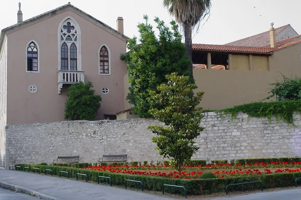 Apartments Marta Ζαντάρ 0*,
