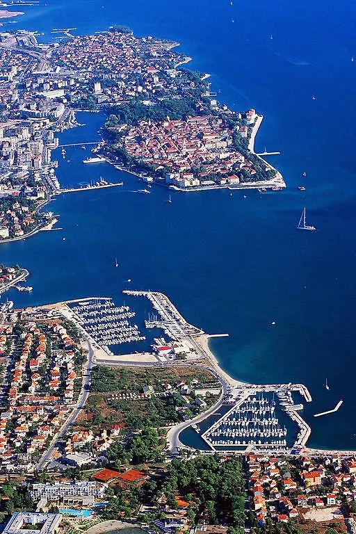 Apartments Marta Ζαντάρ 0*,  Κροατία