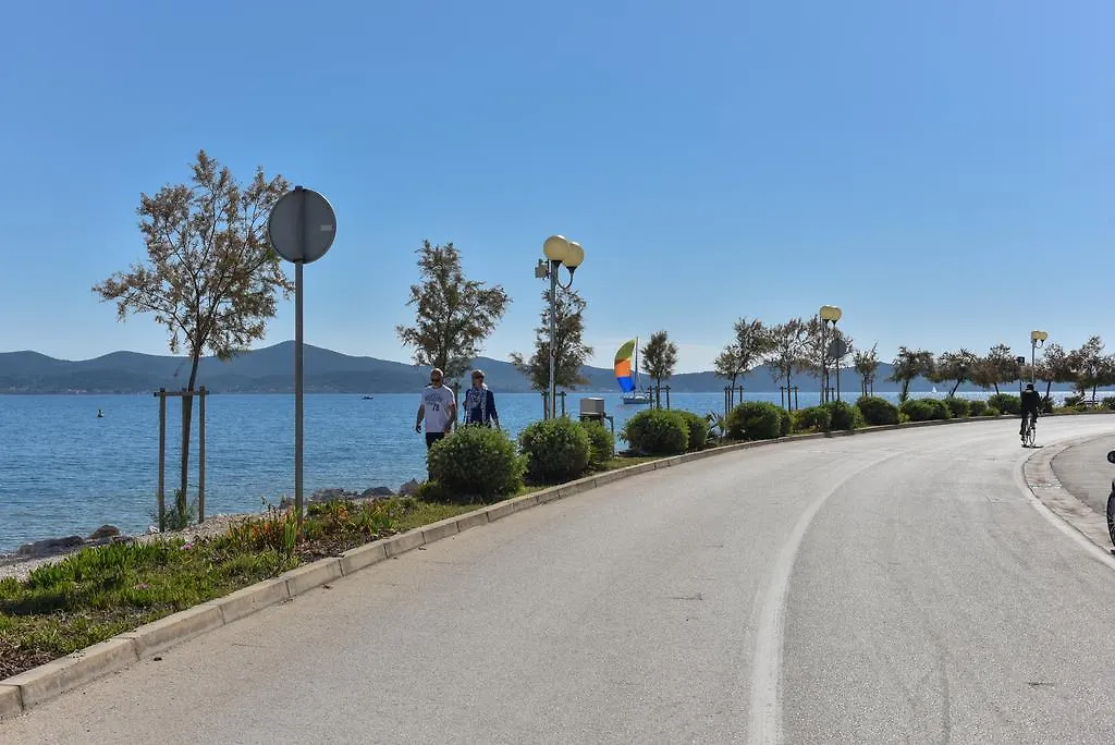 Apartments Marta Ζαντάρ 0*,  Κροατία