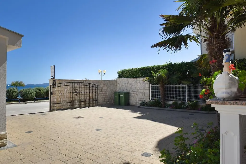 Apartments Marta Ζαντάρ
