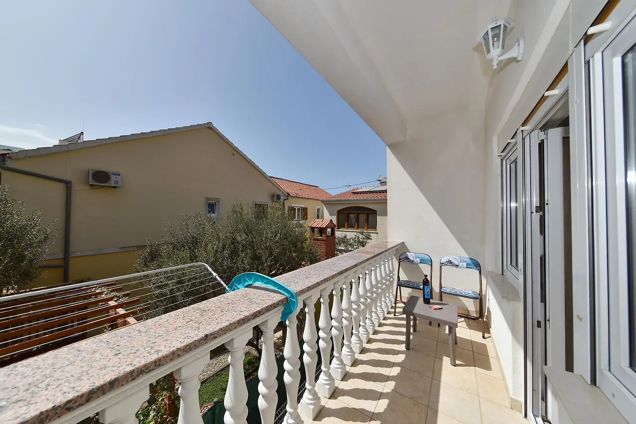 Apartments Marta Ζαντάρ 0*,  Κροατία